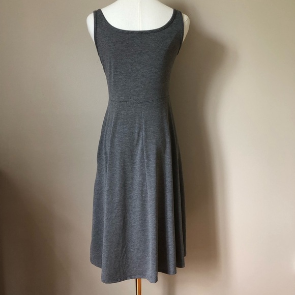 Olivia Rae New York Elegant Gray Sleeveless Dress Size M - Picture 2 of 5